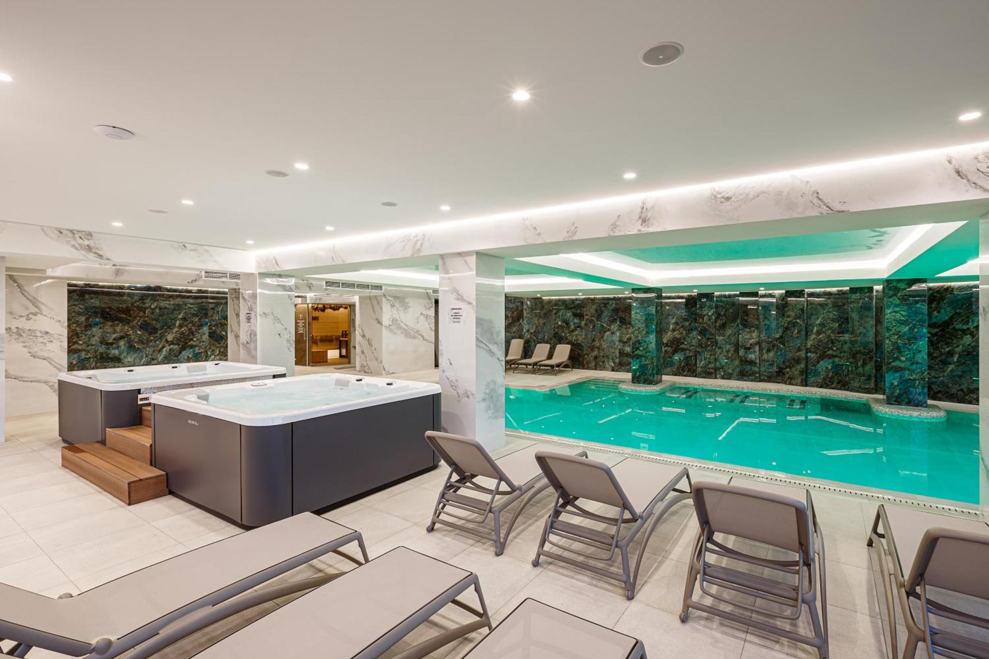 Tavel Hotel & Spa 布克维 外观 照片