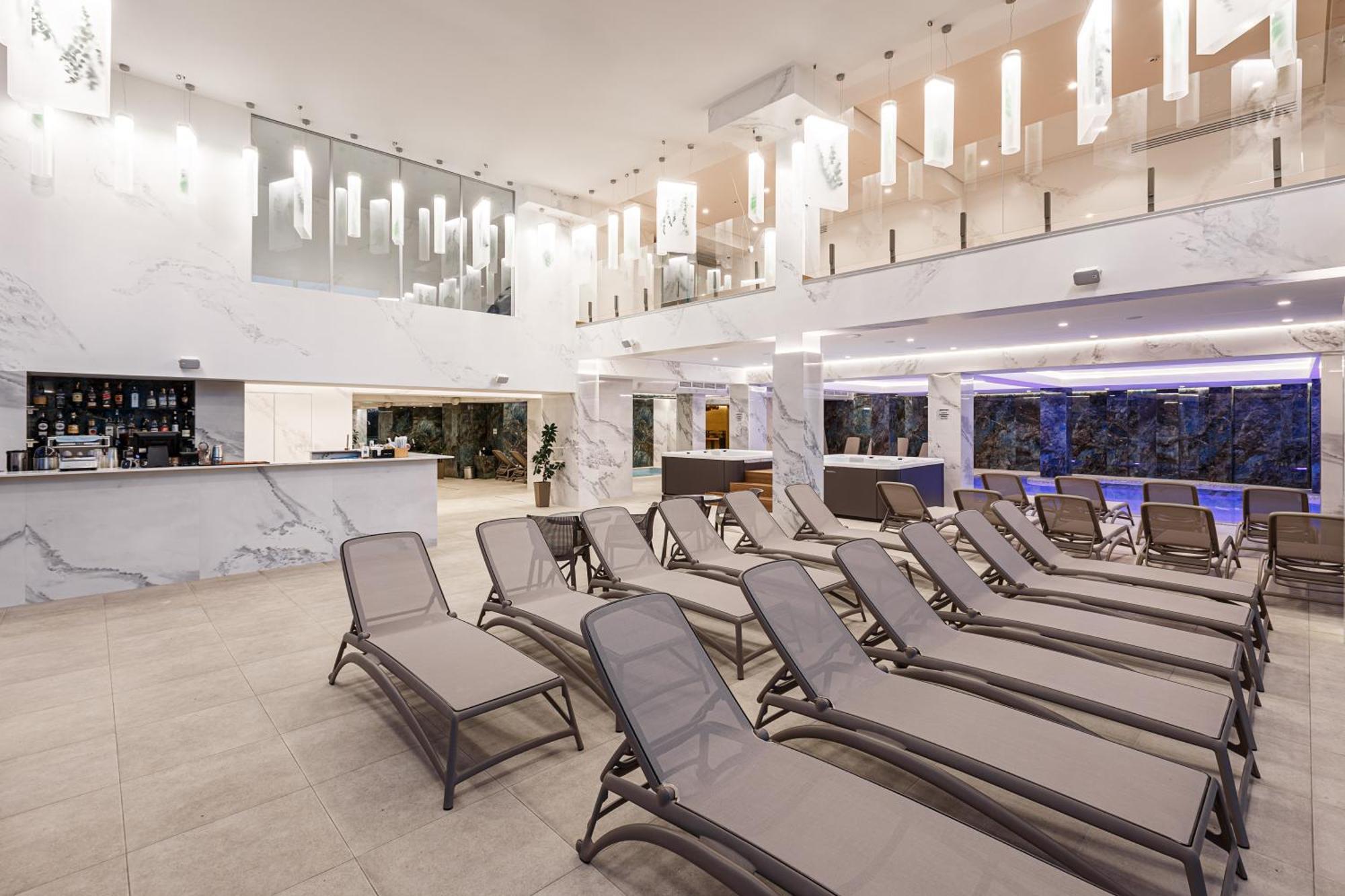 Tavel Hotel & Spa 布克维 外观 照片
